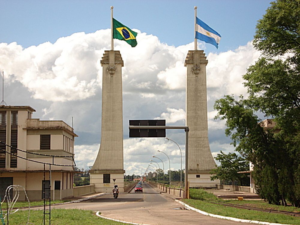 A grama do vizinho: carros legais da Argentina